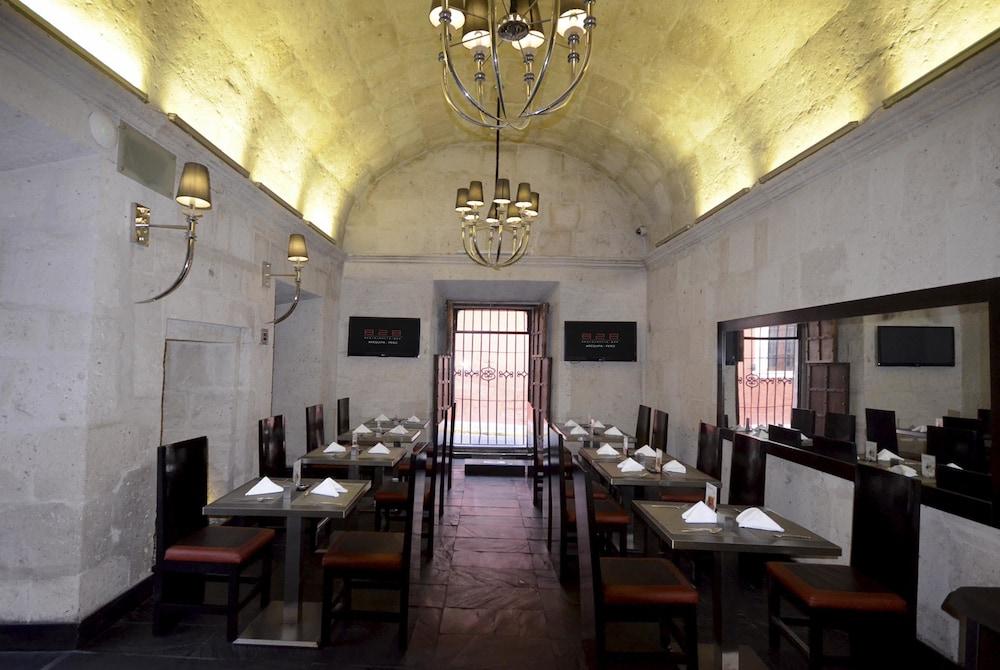 Qp Hotels Arequipa Exterior photo