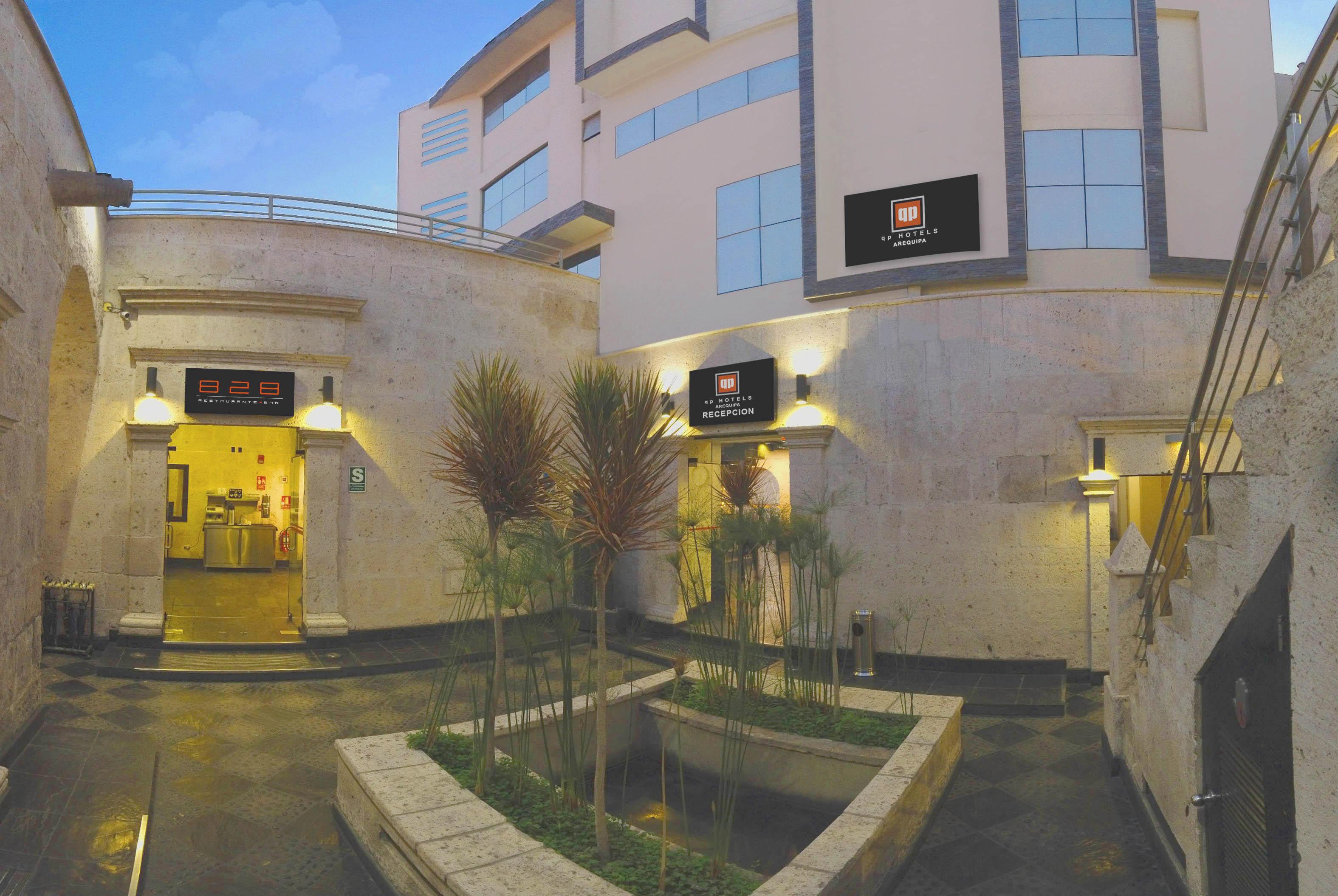 Qp Hotels Arequipa Exterior photo